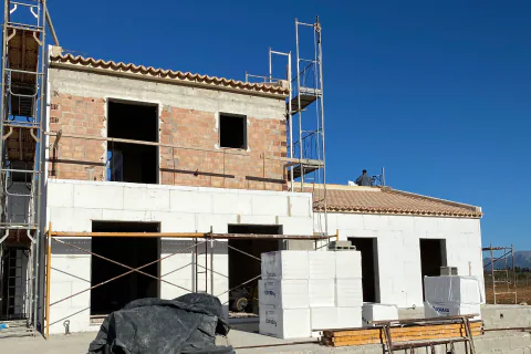 Aislamiento SATE en Biniali
